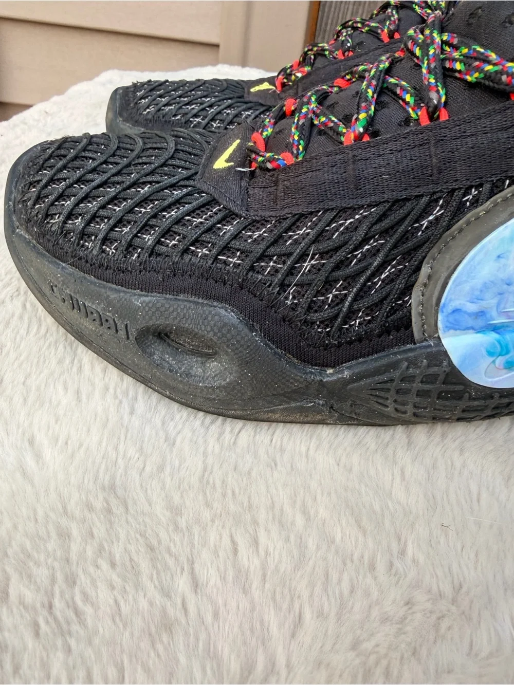 Nike cosmic unity
